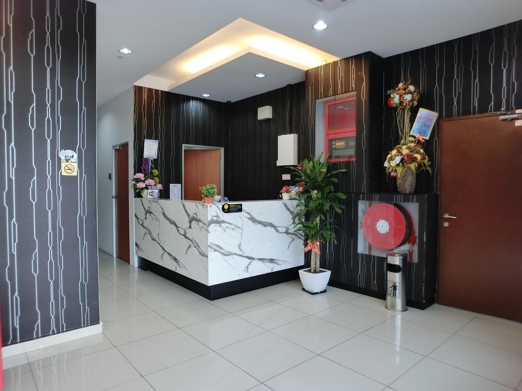 Nah Hotel Skudai Extérieur photo